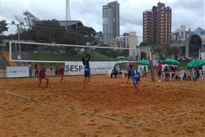 Maringá é sede de seletiva nacional de vôlei de praia escolar